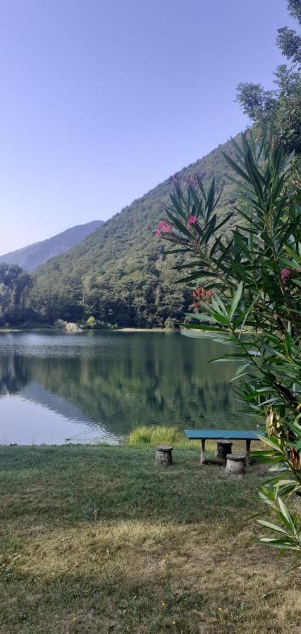 L'Angolino Di Magda: On The Lake-Private Beach! Ghirla Ngoại thất bức ảnh
